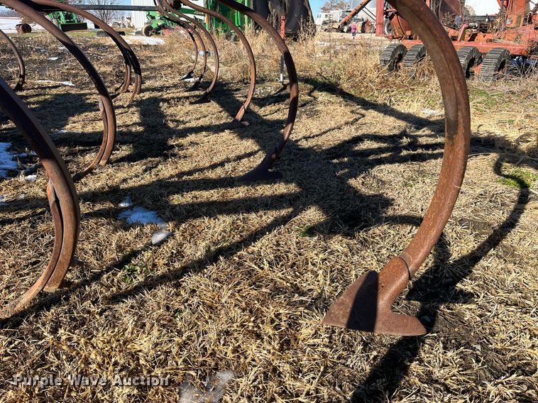 image for item LD9878 John Deere 714  disk ripper