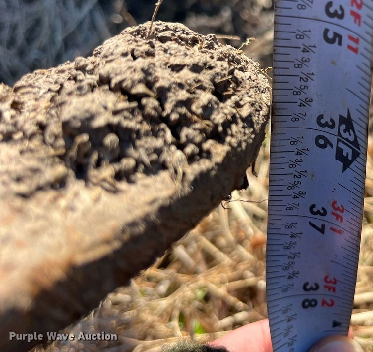 image for item LD9878 John Deere 714  disk ripper