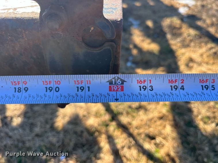 image for item LD9878 John Deere 714  disk ripper