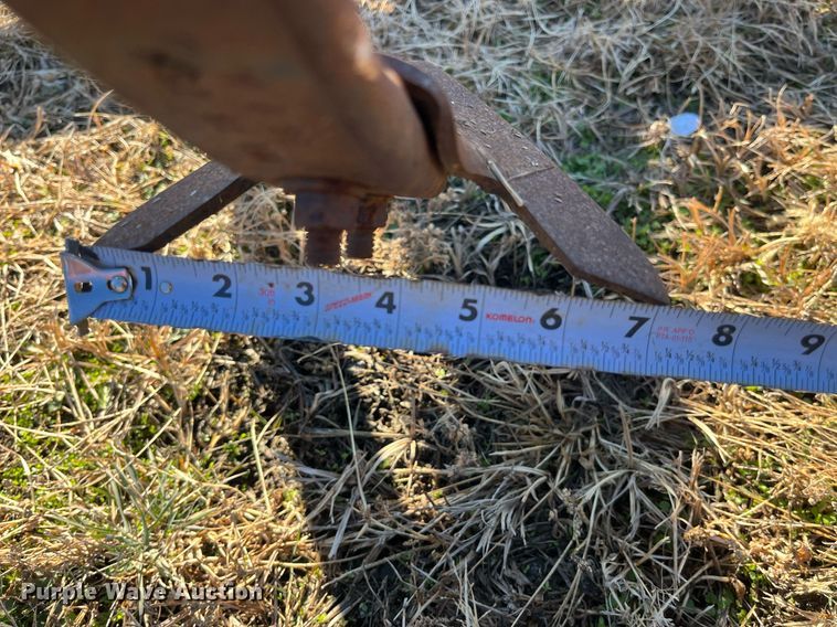 image for item LD9878 John Deere 714  disk ripper