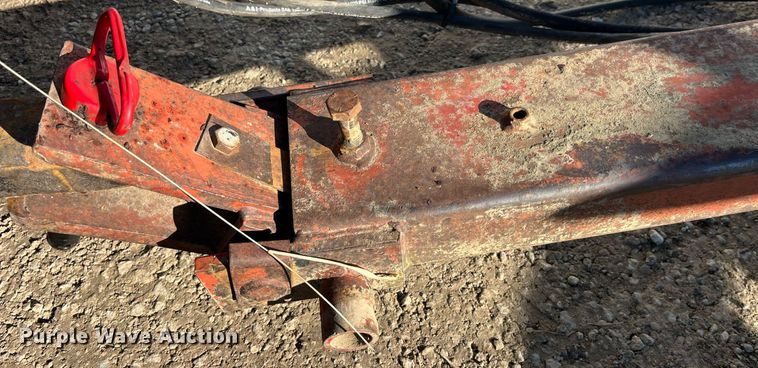 image for item LD9880 International Harvester 496  tandem disk