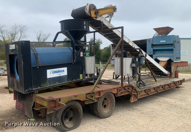 image for item LI9249 Quadratec CFY2-X  seed cleaner