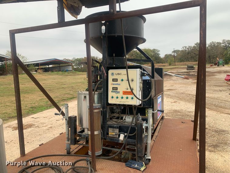 image for item LI9249 Quadratec CFY2-X  seed cleaner