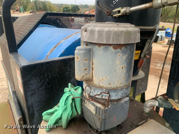 image for item LI9249 Quadratec CFY2-X  seed cleaner