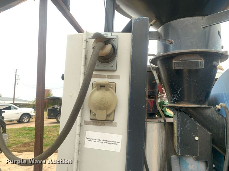 image for item LI9249 Quadratec CFY2-X  seed cleaner