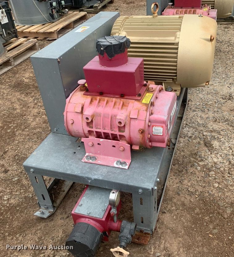 image for item LI9250 Approximately 35 pallets of grain dryer parts