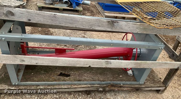 image for item LI9250 Approximately 35 pallets of grain dryer parts