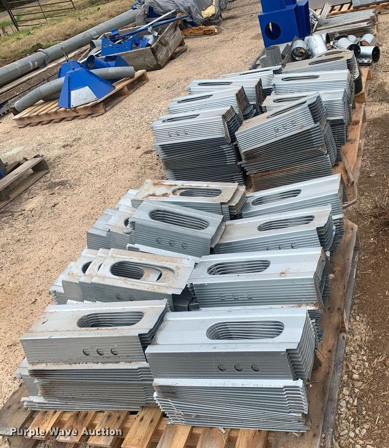 image for item LI9250 Approximately 35 pallets of grain dryer parts