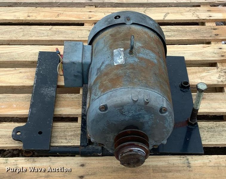 image for item LI9251 Batco 1835  auger