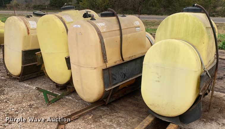 image for item LI9252 (4) Snyder tanks