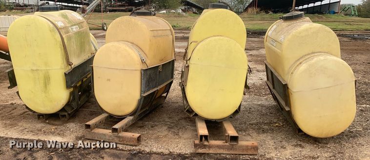 image for item LI9252 (4) Snyder tanks