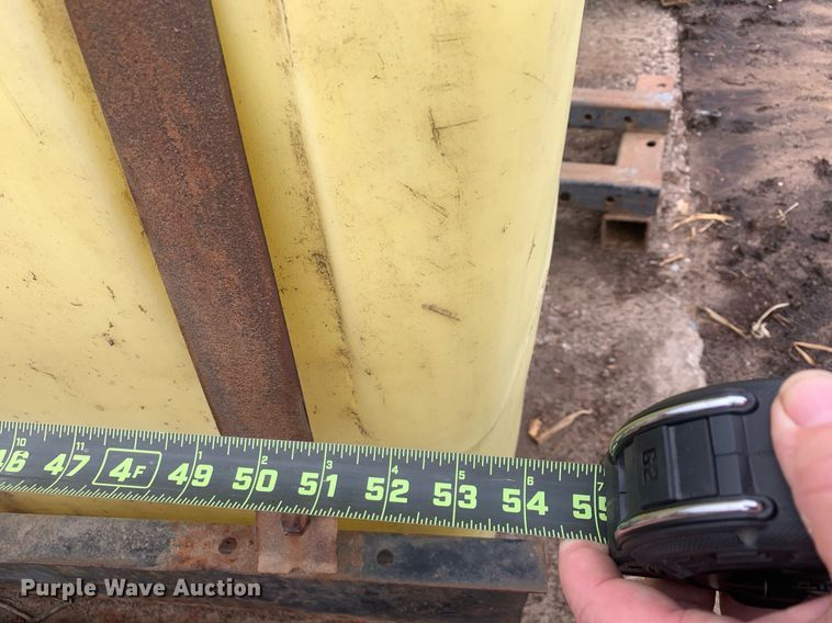 image for item LI9252 (4) Snyder tanks