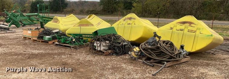 image for item LI9253 John Deere  1720 planter parts