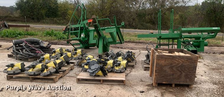 image for item LI9253 John Deere  1720 planter parts