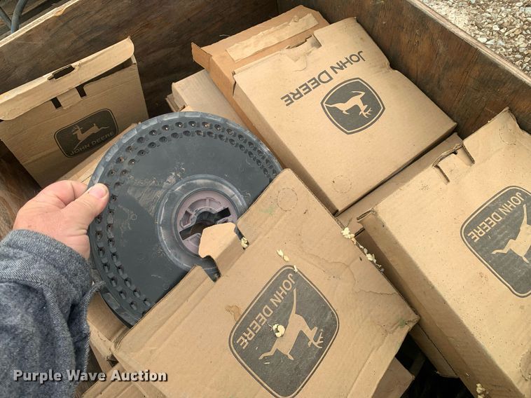 image for item LI9253 John Deere  1720 planter parts