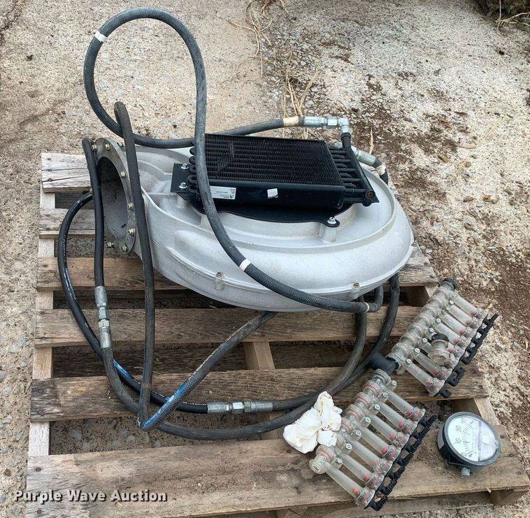 image for item LI9253 John Deere  1720 planter parts