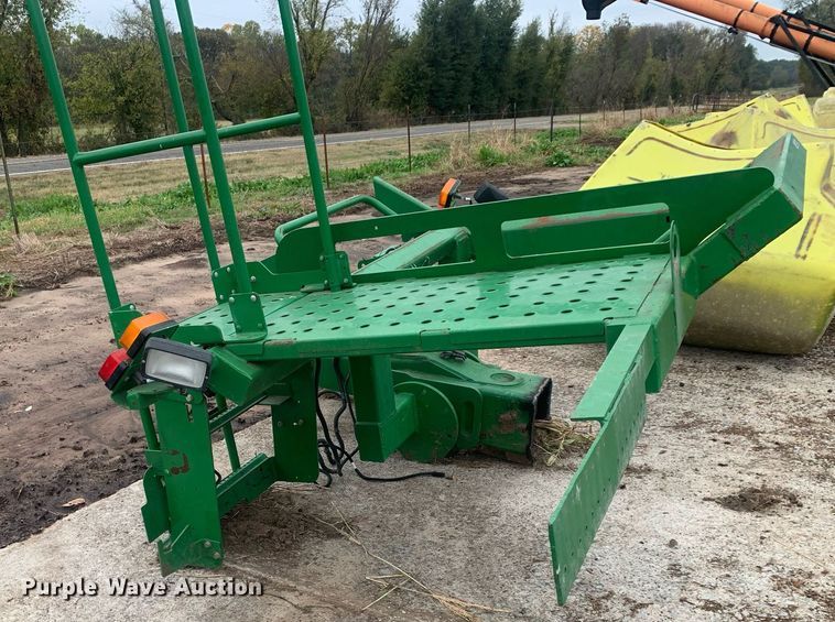 image for item LI9253 John Deere  1720 planter parts