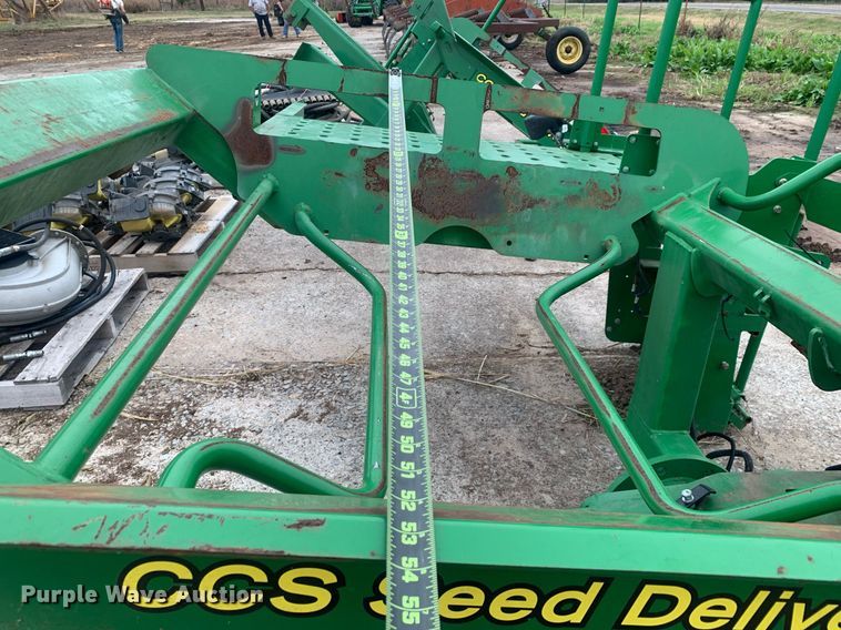 image for item LI9253 John Deere  1720 planter parts