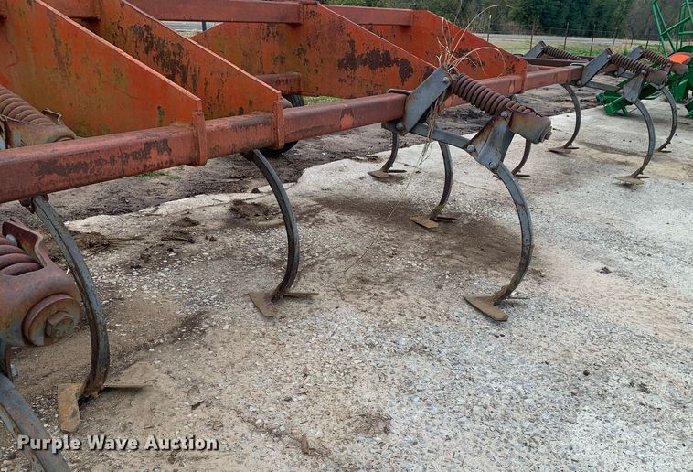 image for item LI9254 chisel