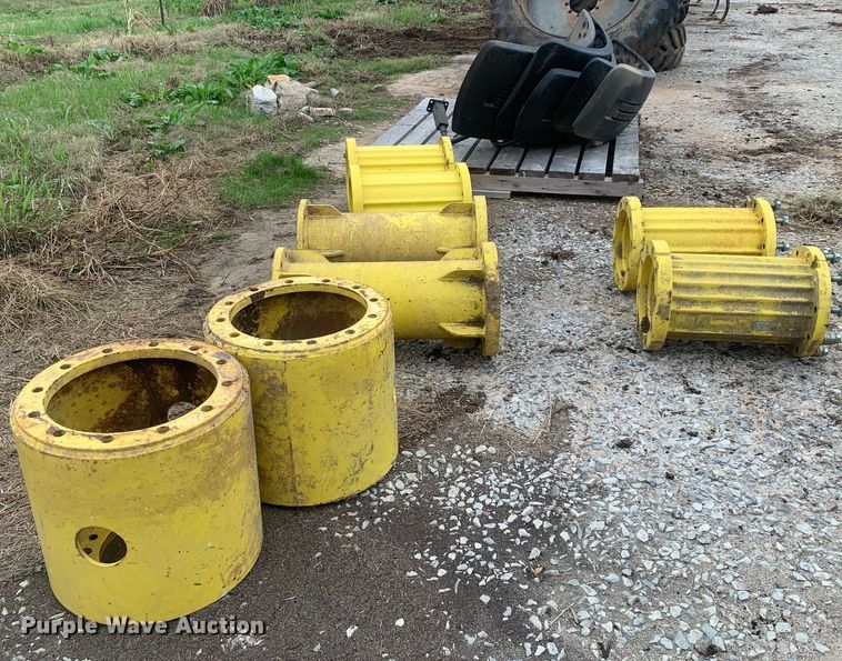 image for item LI9256 John Deere  tractor parts