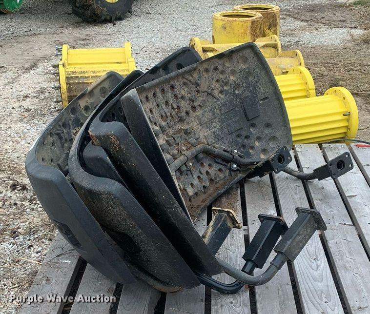 image for item LI9256 John Deere  tractor parts