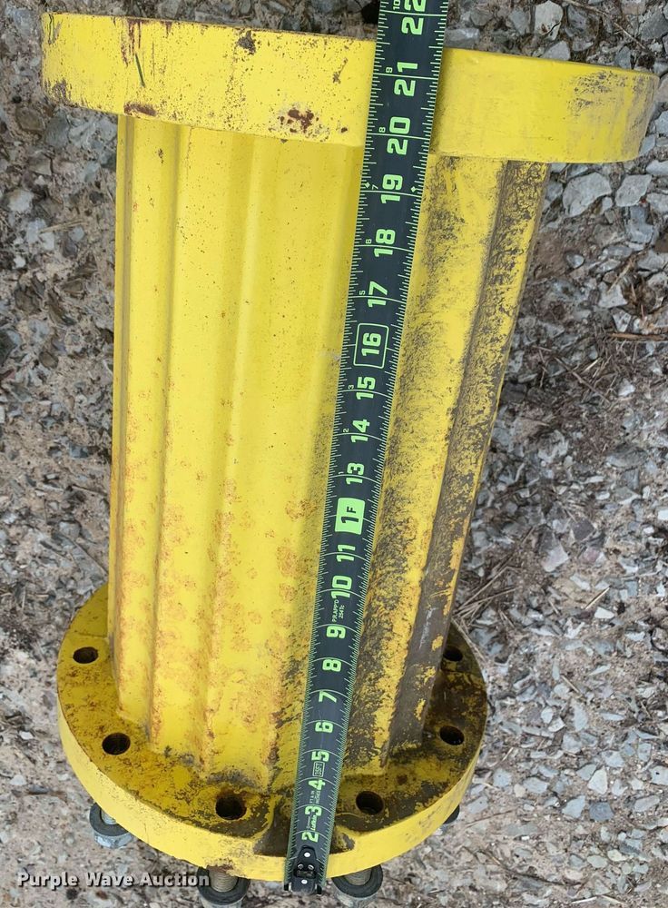 image for item LI9256 John Deere  tractor parts