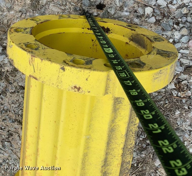 image for item LI9256 John Deere  tractor parts