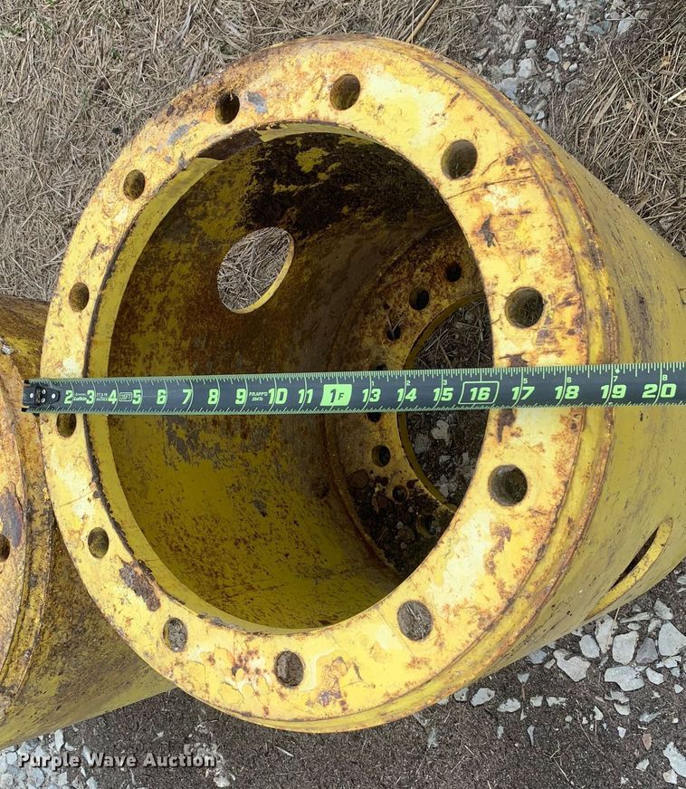 image for item LI9256 John Deere  tractor parts