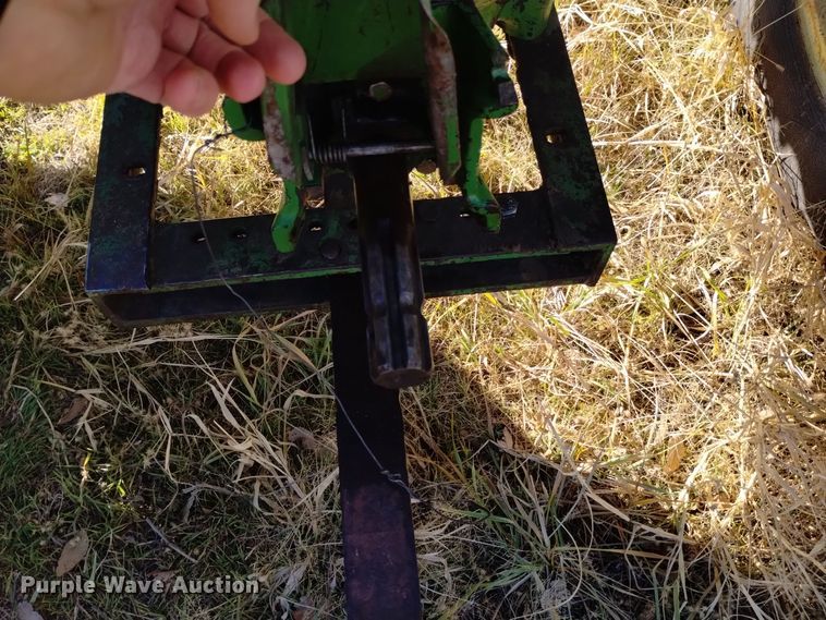 image for item LN9877 1949 John Deere A  tractor