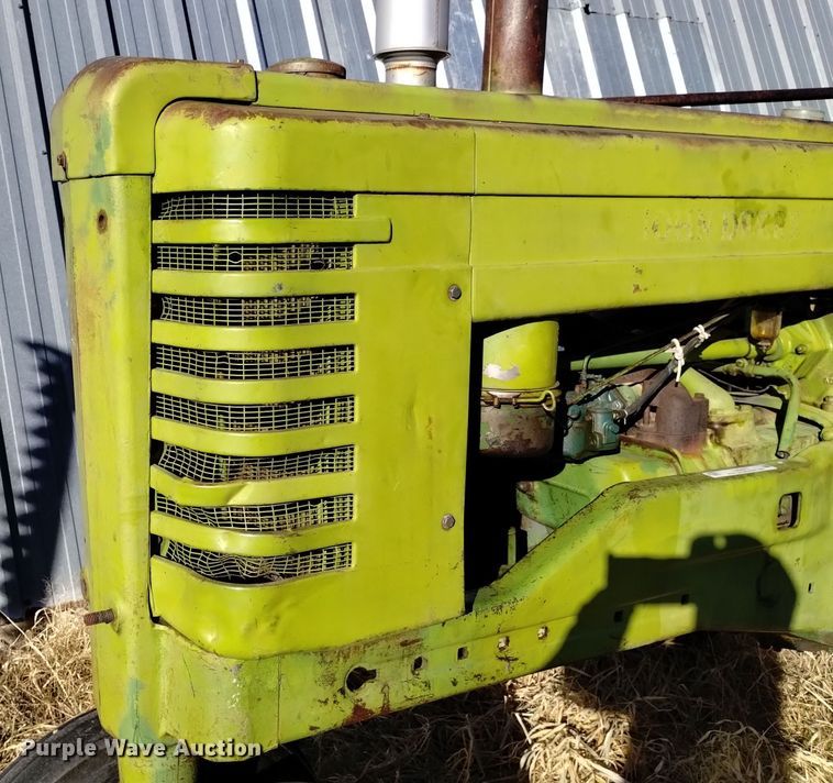 image for item LN9877 1949 John Deere A  tractor