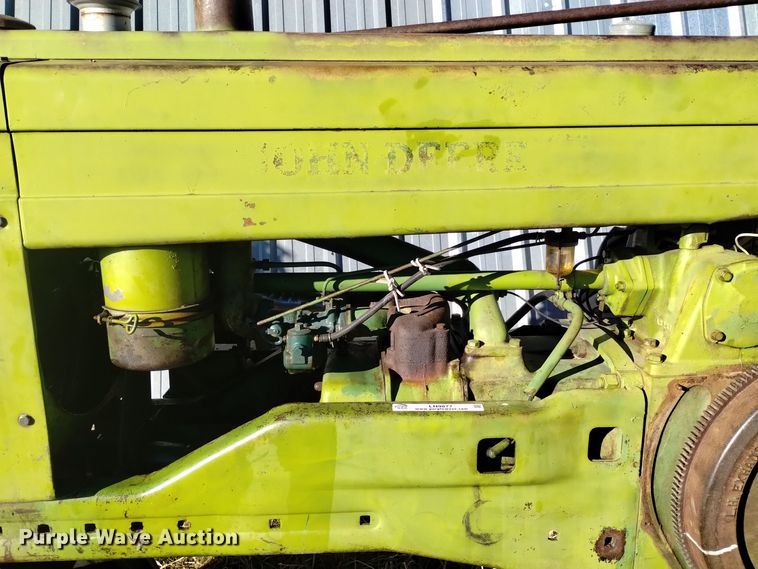 image for item LN9877 1949 John Deere A  tractor