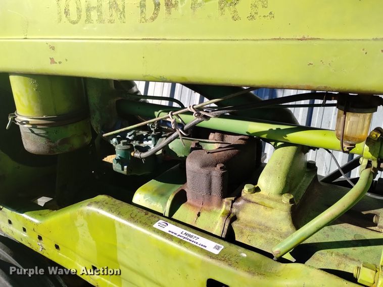 image for item LN9877 1949 John Deere A  tractor