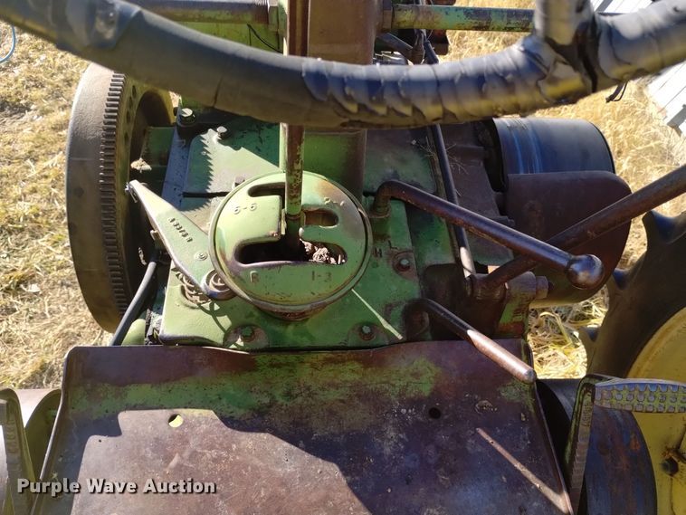 image for item LN9877 1949 John Deere A  tractor