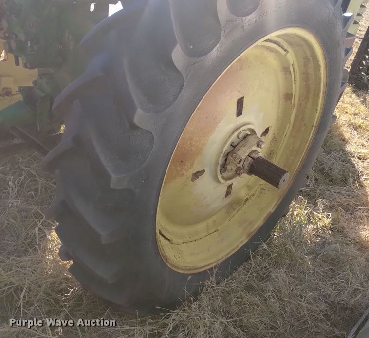 image for item LN9877 1949 John Deere A  tractor