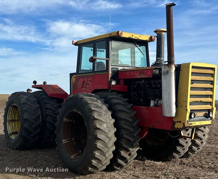 image for item LO9325 1978 Versitile 875  4WD tractor