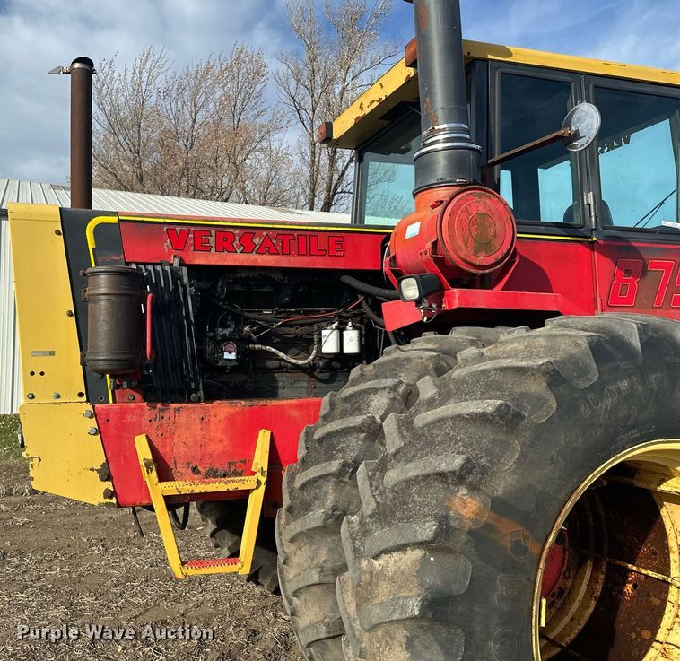image for item LO9325 1978 Versitile 875  4WD tractor