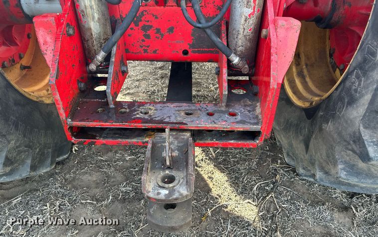 image for item LO9325 1978 Versitile 875  4WD tractor