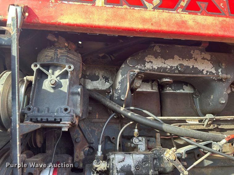 image for item LO9325 1978 Versitile 875  4WD tractor