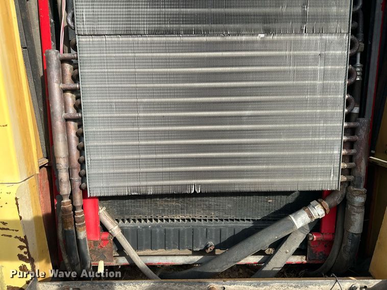 image for item LO9325 1978 Versitile 875  4WD tractor