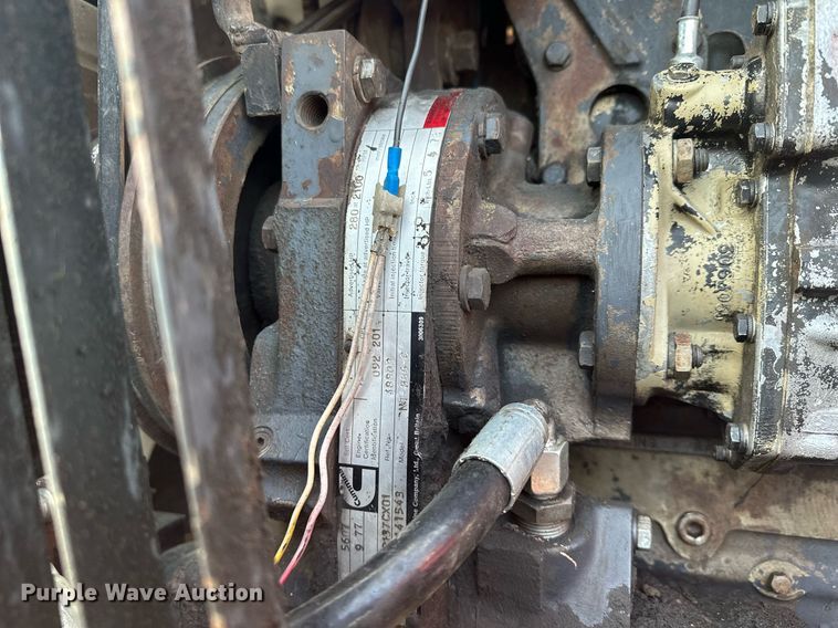 image for item LO9325 1978 Versitile 875  4WD tractor