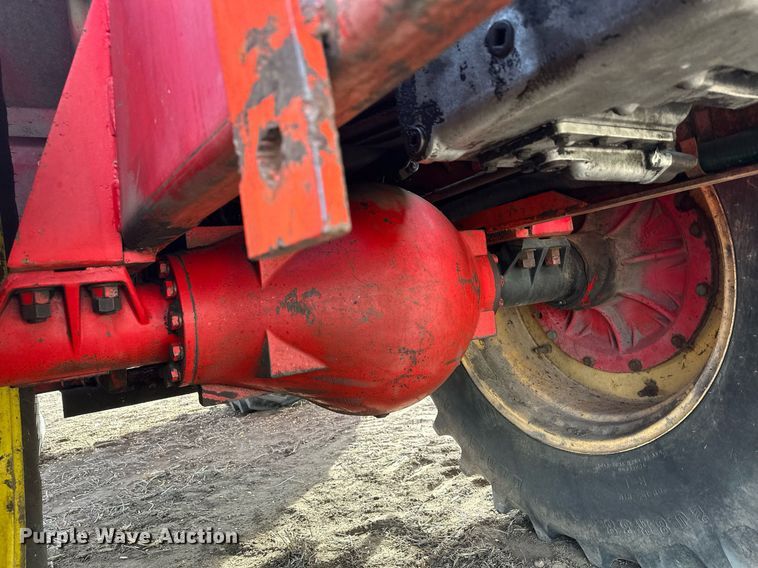 image for item LO9325 1978 Versitile 875  4WD tractor