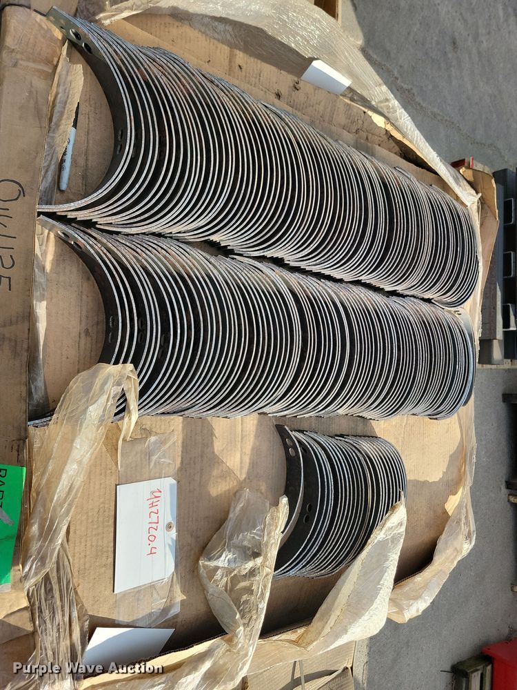 image for item LO9978 Art's Way  header reel parts