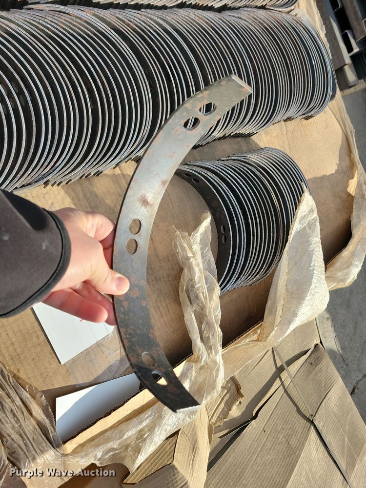 image for item LO9978 Art's Way  header reel parts