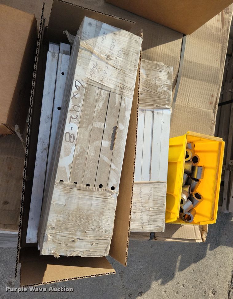 image for item LO9978 Art's Way  header reel parts