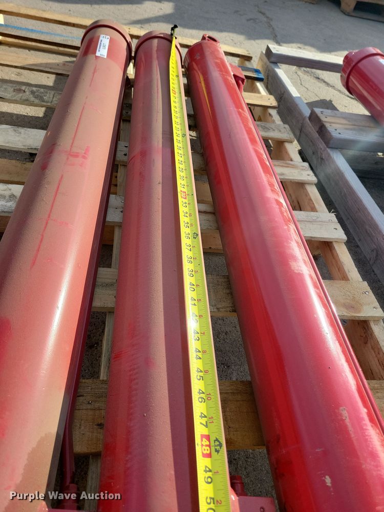 image for item LO9979 (6) Art's Way hydraulic cylinders