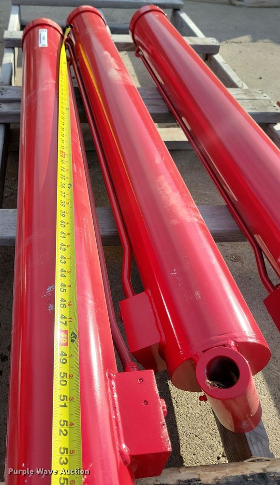 image for item LO9981 (9) Art's Way hydraulic cylinders