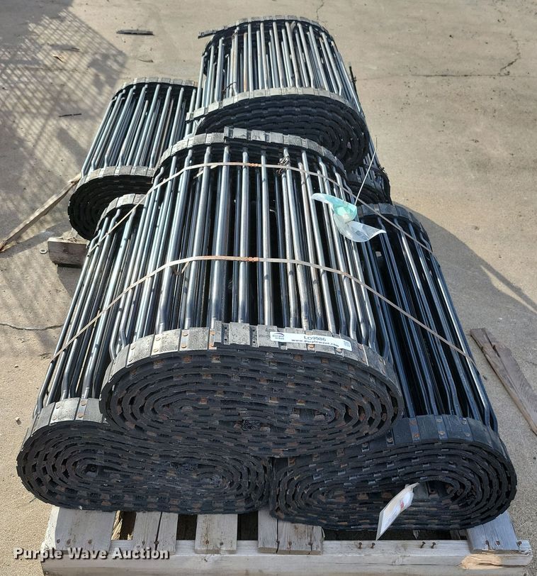 image for item LO9986 (6) beet harvester belted chains