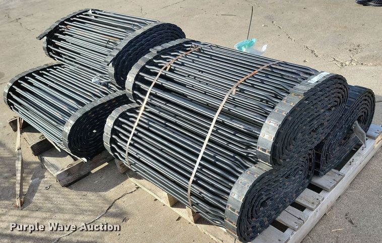 image for item LO9986 (6) beet harvester belted chains