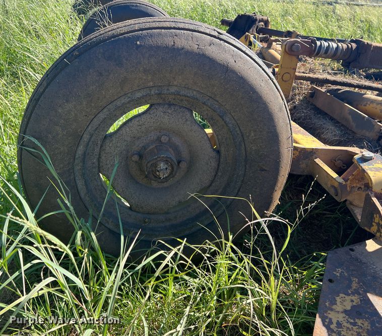 image for item LV9144 Batwing rotary mower