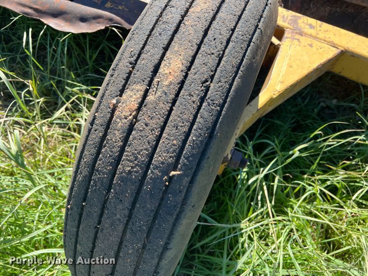 image for item LV9144 Batwing rotary mower